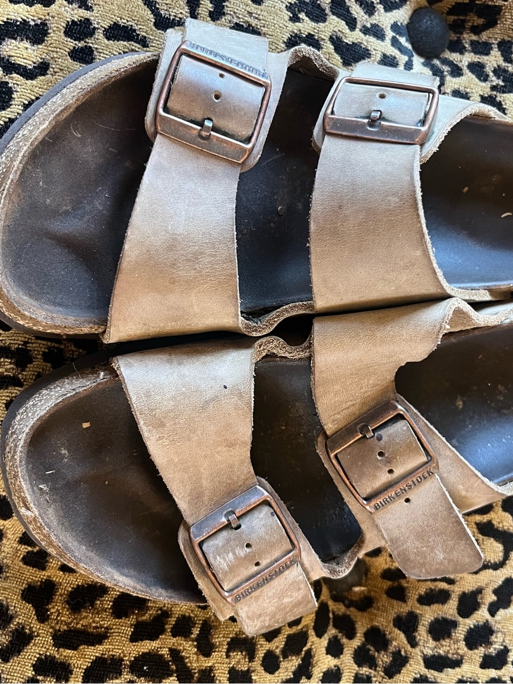 Birkenstock Arizona Taupe Brown Suede Leather Sandals SZ 39(8) - Picture 2 of 10